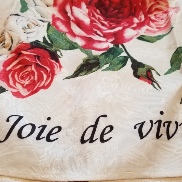 "Joie de Vivre" 💐 Floral Skirt & Crop Top Set - Picture 6 of 8